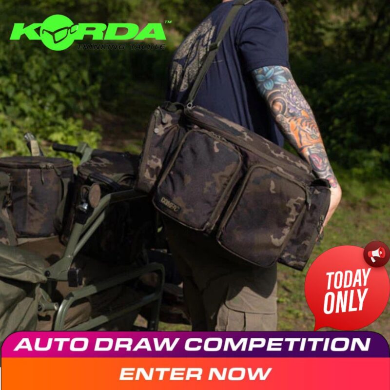 Korda Compac Dark Kamo Carryall Small (Auto Draw)